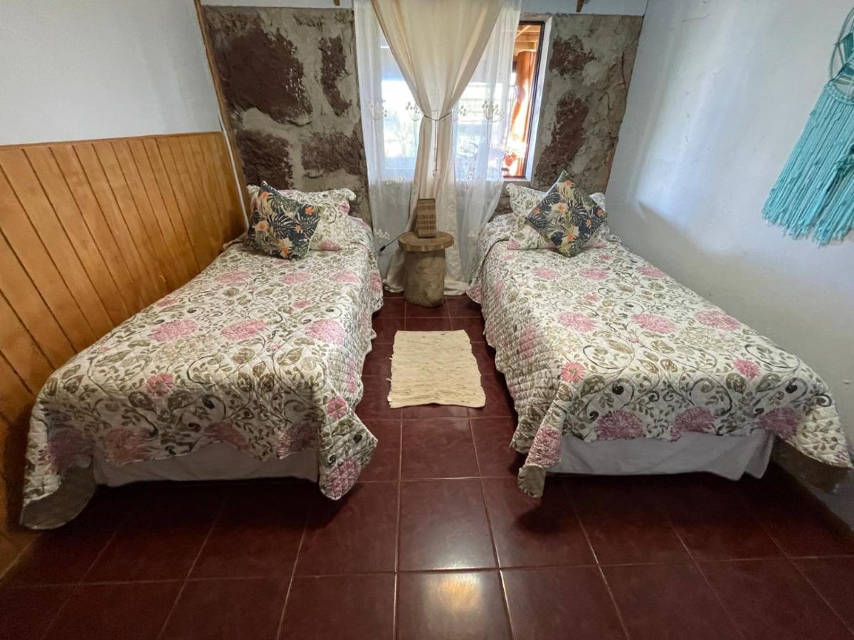 Hostal Vieroto Ханга-Роа Экстерьер фото
