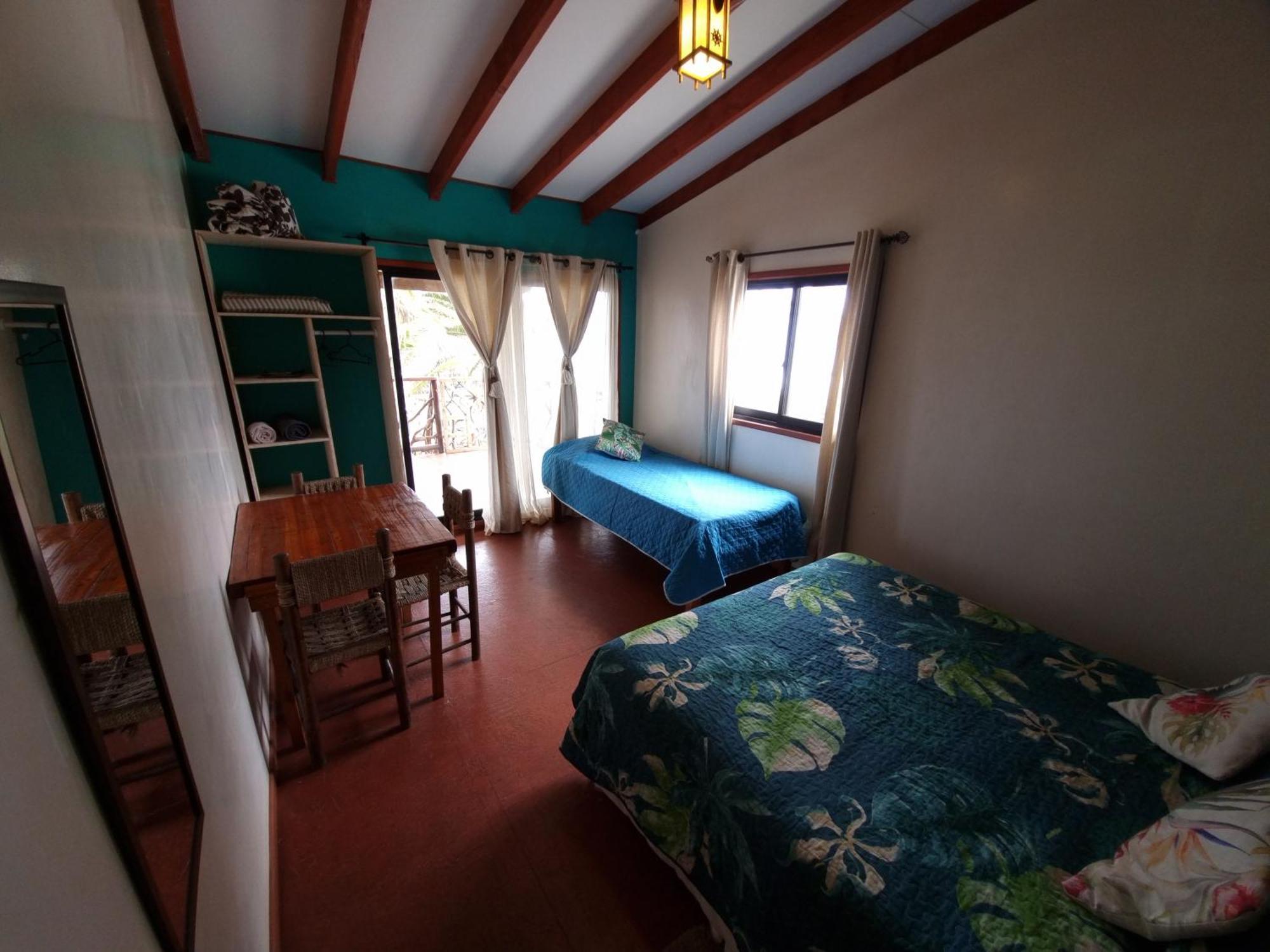 Hostal Vieroto Ханга-Роа Экстерьер фото